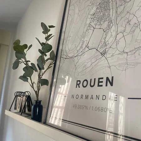 Magnifique T2 Typique Normand - 103 * Rouen